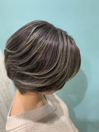 ショート カラー ✨🐣小池 ひな🐣✨のヘアスタイル