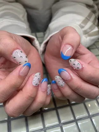 ネイル ー 葉のネイルデザイン