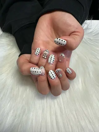 ネイル ★RISA★ 伊勢崎 【KARAT】のネイルデザイン