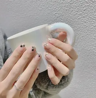 ネイル Queens ひなのネイルデザイン