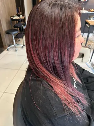 ロング 小嶺 麗華のヘアスタイル