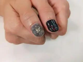 ネイル はばすみれ🎀ﾈｲﾙ 光ﾌｪｲｼｬﾙ ﾍｱのネイルデザイン