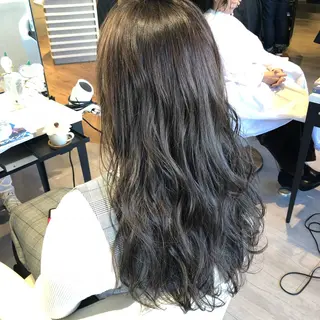 ロング カラー 金子 富士のヘアスタイル