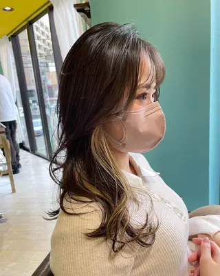 ロング カラー 末石 智のヘアスタイル