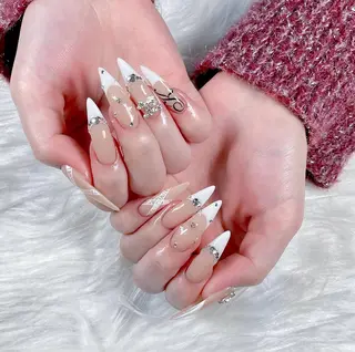 ネイル Yuna Hana Nailのネイルデザイン