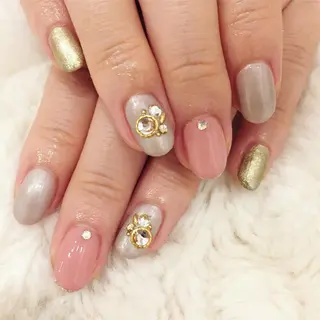 ネイル 東 千夏のネイルデザイン