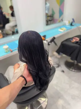 ロング カラー BREEZE原宿所属・頭身浴ヘッドスパ🌿 艶カラー/ヒロトのエステ・リラクイメージ