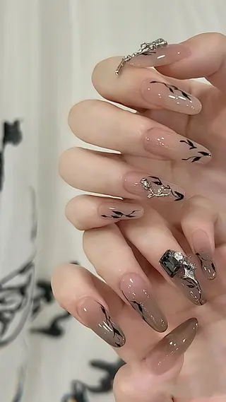 ネイル The Nail & Eye Lashの眉毛・アイブロウイメージ