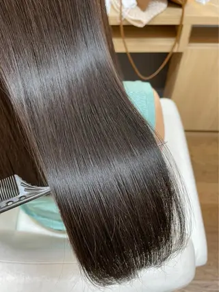 ロング カラー テクニカルディレクタ ー葛西凌大のヘアスタイル
