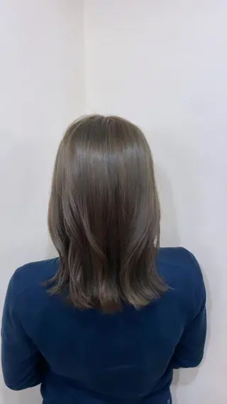 セミロング 🎀盛れる韓国ヘア Yuto🎀のヘアスタイル