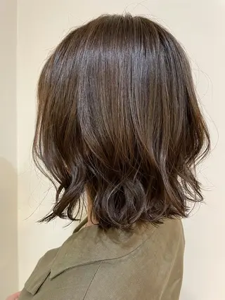 ミディアム ✨美髪サラ艶トレンド 橋柿 実紀✨のヘアスタイル