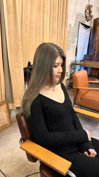 ロング カラー 🦖ノザワ リンカ🦖のヘアスタイル