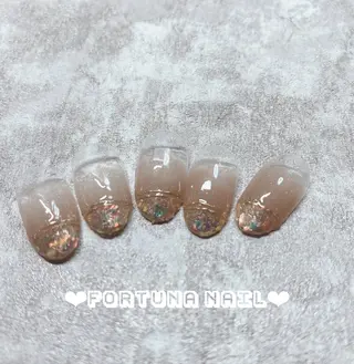 ネイル Nail •Head スパFortunaのネイルデザイン