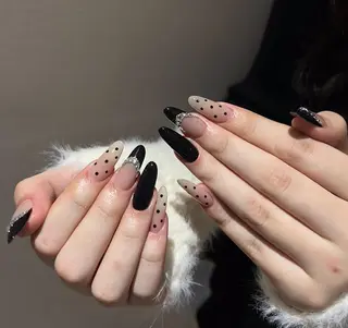 ネイル エリ🫧 nail池袋東口のネイルデザイン