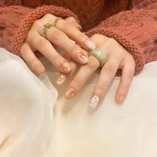 ネイル . .のネイルデザイン