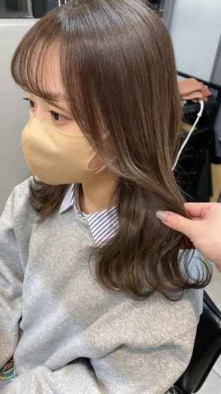 ロング カラー ヘアアレンジ Hatanaka Airiのヘアスタイル