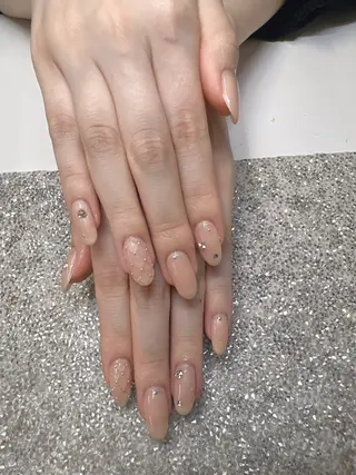 ネイル ガレンドウ 白澤 愛子のネイルデザイン