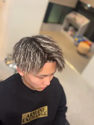 カラー パーマ メンズ 東 凱斗のヘアスタイル