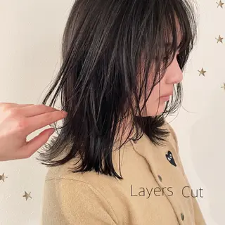 ミディアム カラー 市川 千夏のヘアスタイル