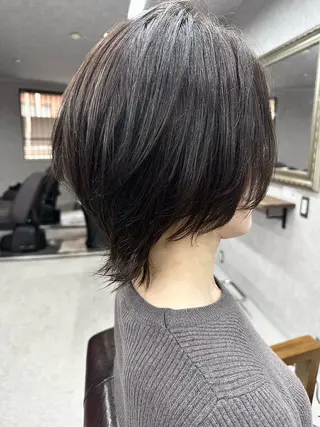 ショート カラー Lien 深井店のヘアスタイル