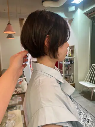 ショート miumiu/恵比寿 カットモデル募集のヘアスタイル