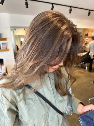 ロング カラー レイヤー/ナチュラル 💐nao.のヘアスタイル