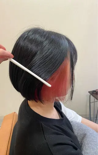 ショート 酸性ストレート/ブリ ーチなしWカラー河本のヘアスタイル