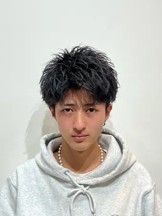 ショート メンズ メンズ特化パーマ &カラー🔥小倉大和のヘアスタイル