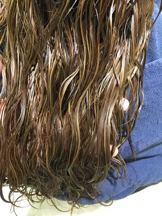セミロング カラー ヘアアレンジ きむえり/髪質改善 /うねり広がり改善のヘアスタイル