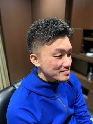 ショート メンズ 羽木 隆徒のヘアスタイル