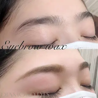 アイブロウ 𝓚𝓪𝓷𝓪 .⋆𝜗𝜚のマツエク・マツパデザイン