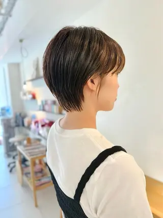 ショート カラー 安永 涼のヘアスタイル