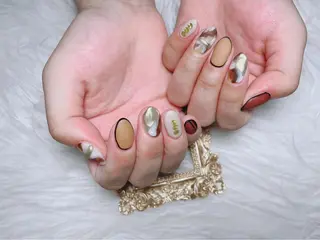 ネイル MiKi Nai池袋 長さだし得意のネイルデザイン