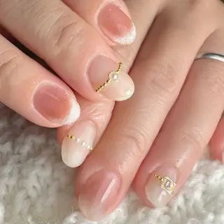 ネイル 新山 聖のネイルデザイン