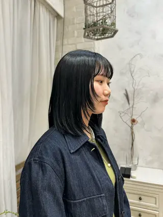 ミディアム カラー vi-ta所属・平田 千莉のヘアスタイル