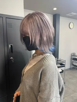 ミディアム maco 艶感ハイトーン🦋のヘアスタイル