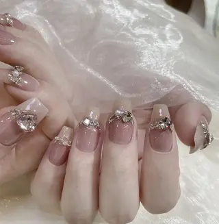 ネイル Queens みなみのネイルデザイン