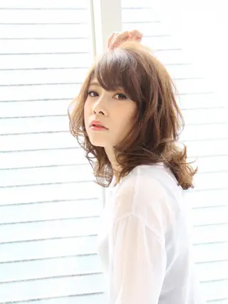 ミディアム カラー パーマ TOPstylist ✂️フセケイタ✂️のヘアスタイル