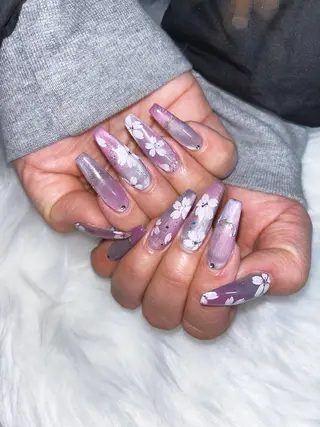 ネイル REVE南口 🌺yuina🌺のネイルデザイン