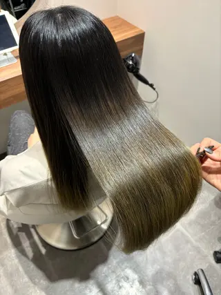 ロング 美髪ヘア 🤍erikaのヘアスタイル