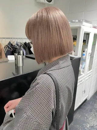 ショート カラー ヘアアレンジ 艶ハイトーン/ヘア アレンジAYAKAのヘアスタイル