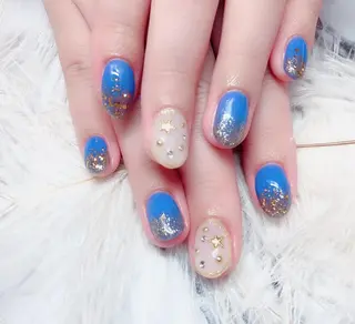 ネイル マジック ミラーのネイルデザイン