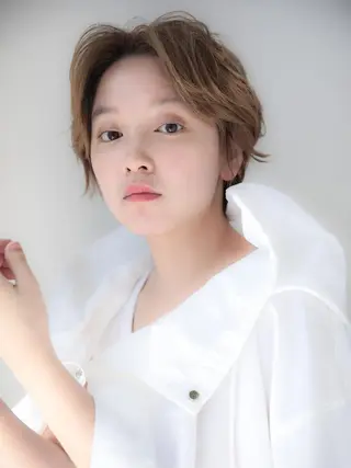 ショート カラー レイヤーカット✂️ 横浜No1♡下鳥翔子のヘアスタイル
