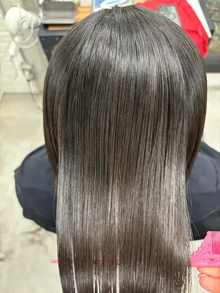 セミロング すぐ巻ける縮毛矯正 🍀勝倉　麗のヘアスタイル