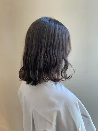 ミディアム カラー 顔まわりカット✄ ベージュカラー🧸のヘアスタイル