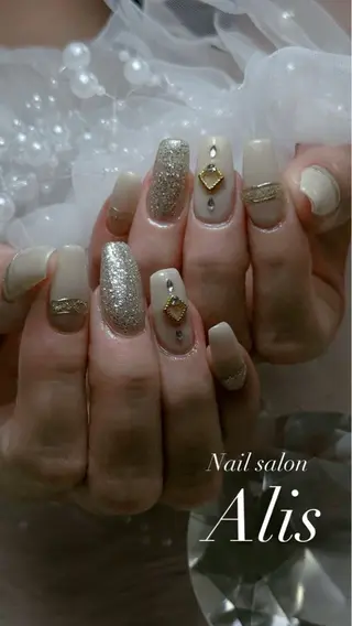 ネイル 中西 美羽のネイルデザイン