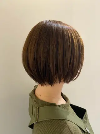 ショート カラー 田中 あやなのヘアスタイル
