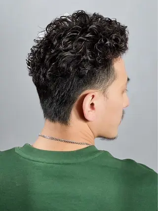 ショート パーマ ヘアアレンジ メンズ ヒロ銀座ヘアーサロン東京八重洲所属・⚡️メンズ特化⚡️ 倉林 隼大のヘアスタイル