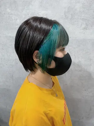 ショート カラー _WHITE 天神店 YUMEKA🐻のヘアスタイル