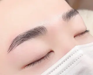 アイブロウ LUCERO eyelashのマツエク・マツパデザイン